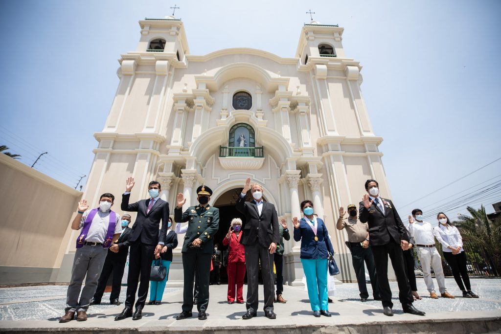 Alcalde de Lima presenta restaurada fachada de la iglesia Santa Rosa y nueva ruta turística en el Cercado