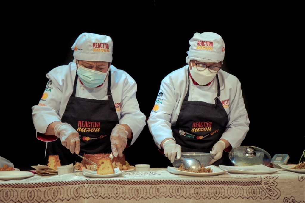 MML y ONG reconocen a asociaciones gastronómicas