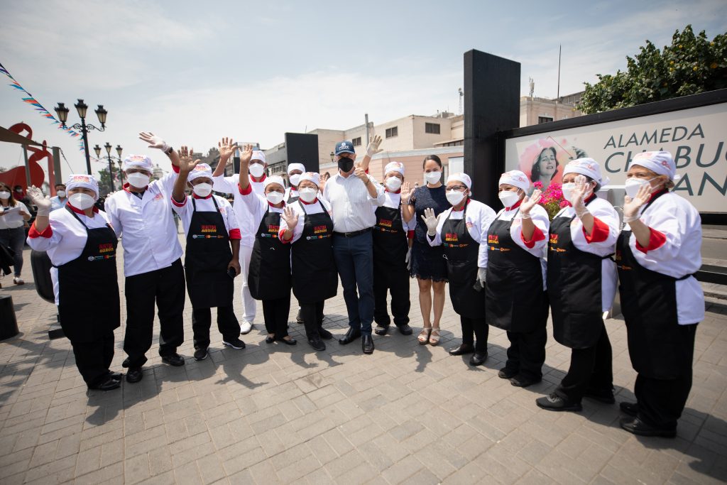 MML entrega nuevos módulos a asociaciones gastronómicas del Centro Histórico de Lima
