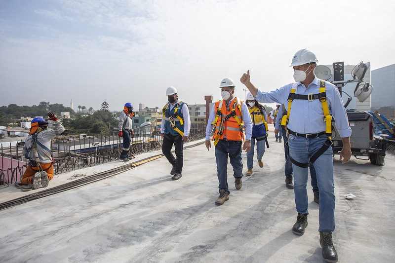 Fase final: Alcalde Muñoz supervisa construcción de último tramo de by-pass de óvalo Monitor Huáscar