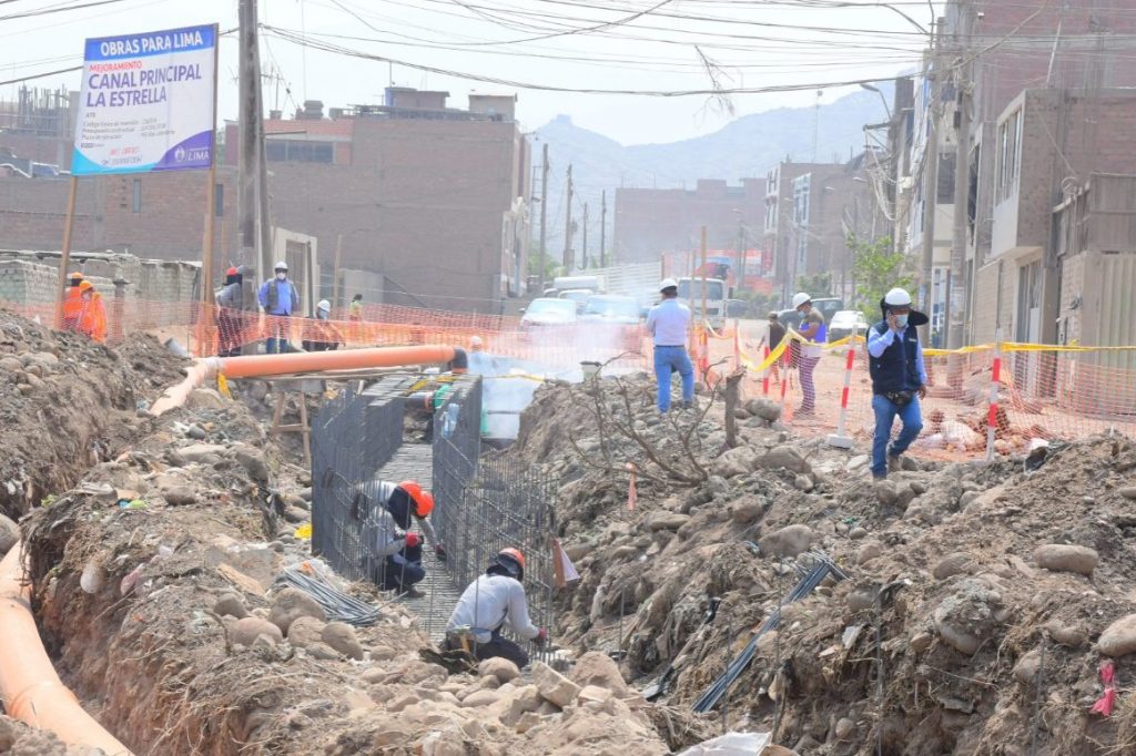 Ate: Municipalidad de Lima inició construcción de canal principal La Estrella