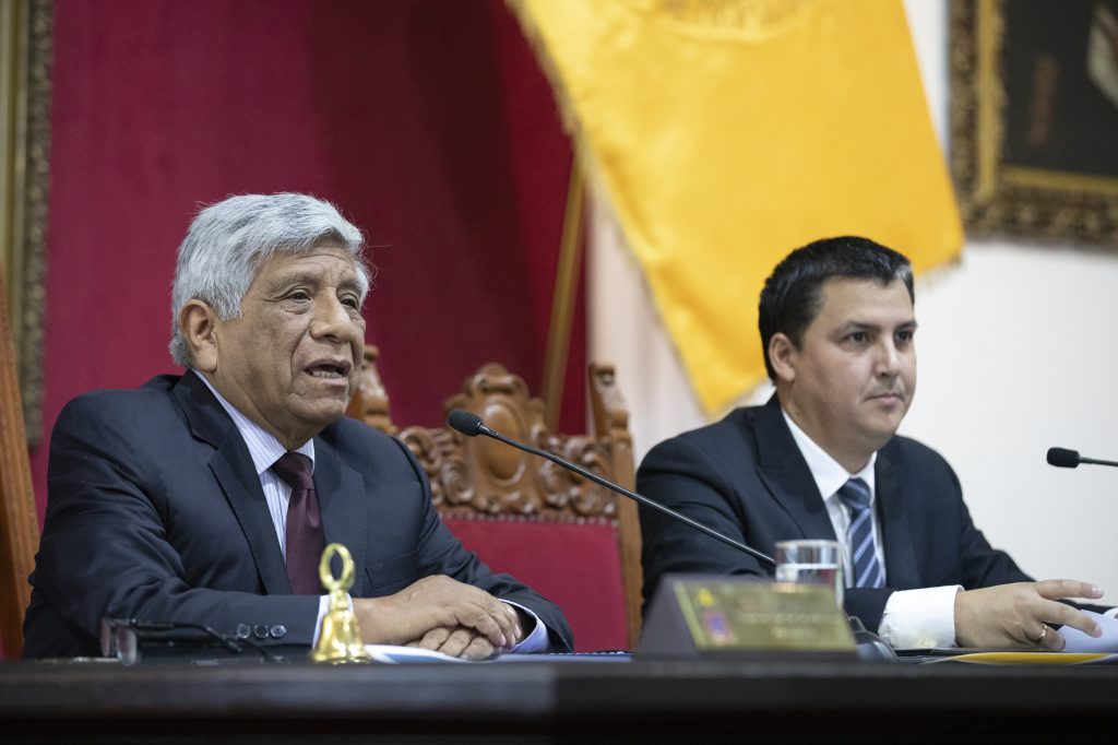 Alcalde de Lima exige al IMP reducir de 1,000 a 65 días el tiempo para aprobación de expedientes para proyectos de agua y desagüe