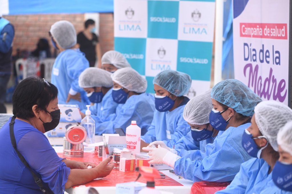 Día de la Madre: más de 600 vecinas fueron atendidas en campañas médicas gratuitas de Sisol Salud