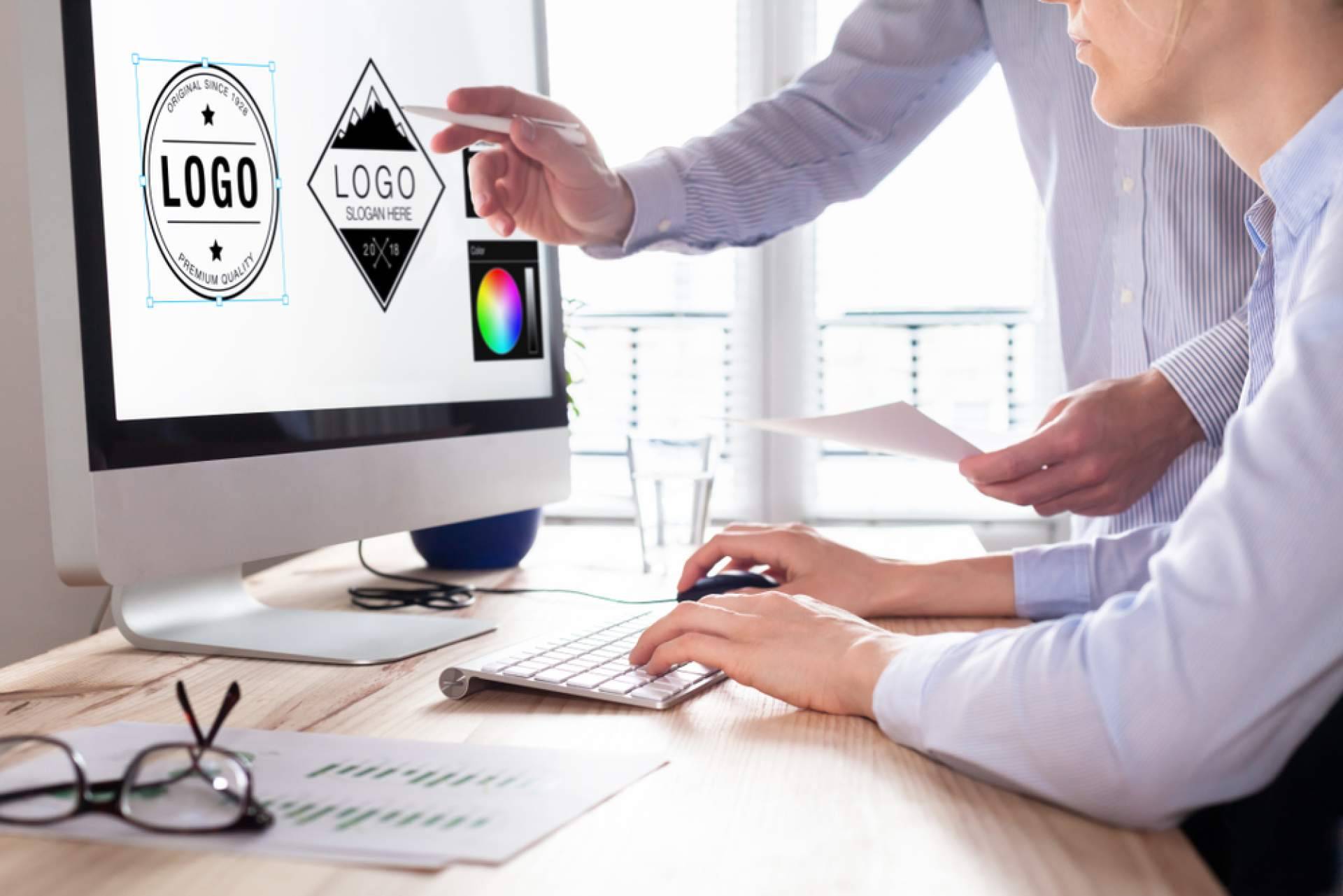 AIFINDY pone a disposición herramientas de inteligencia artificial para el diseño de logos