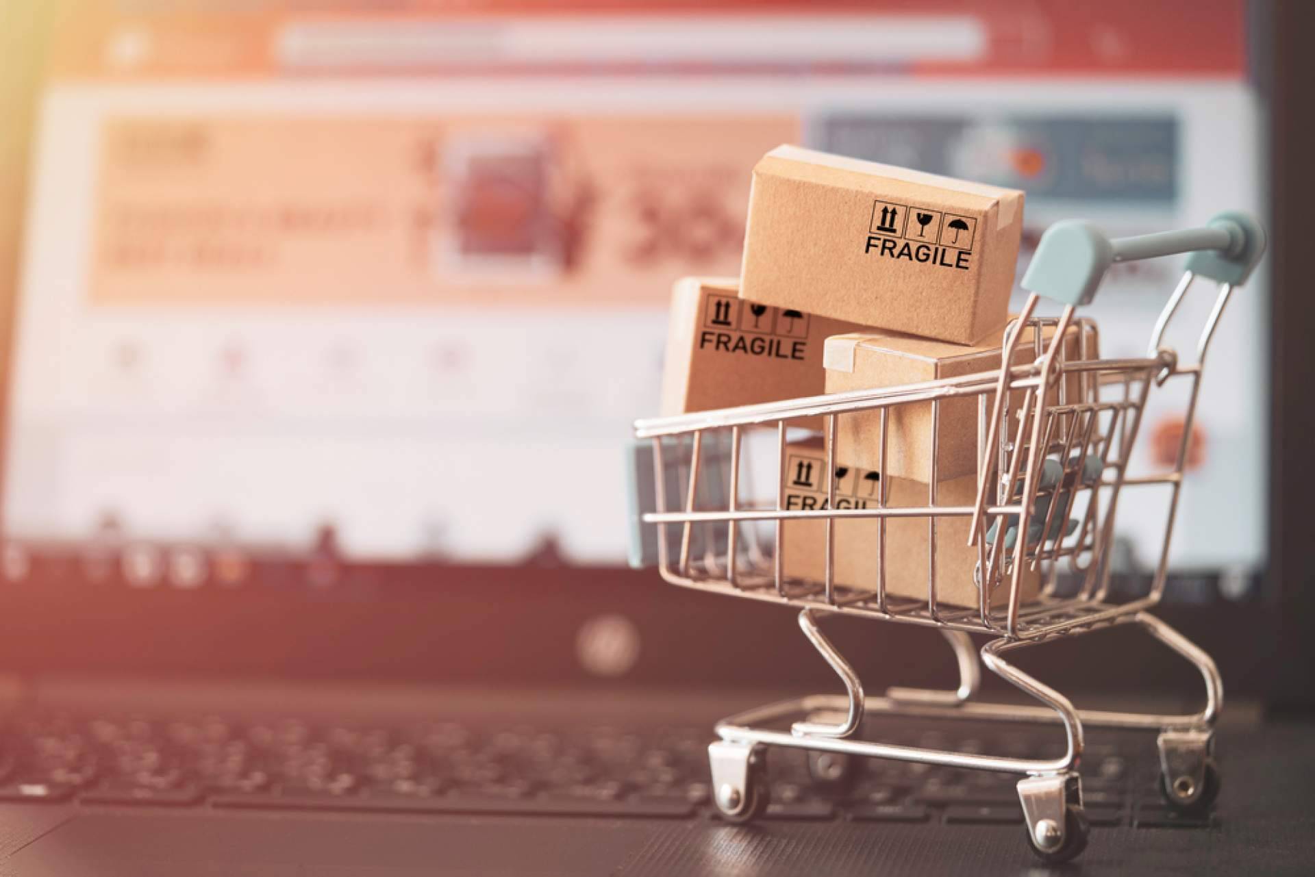 Croem habla del aumento de los e-commerce en América Latina