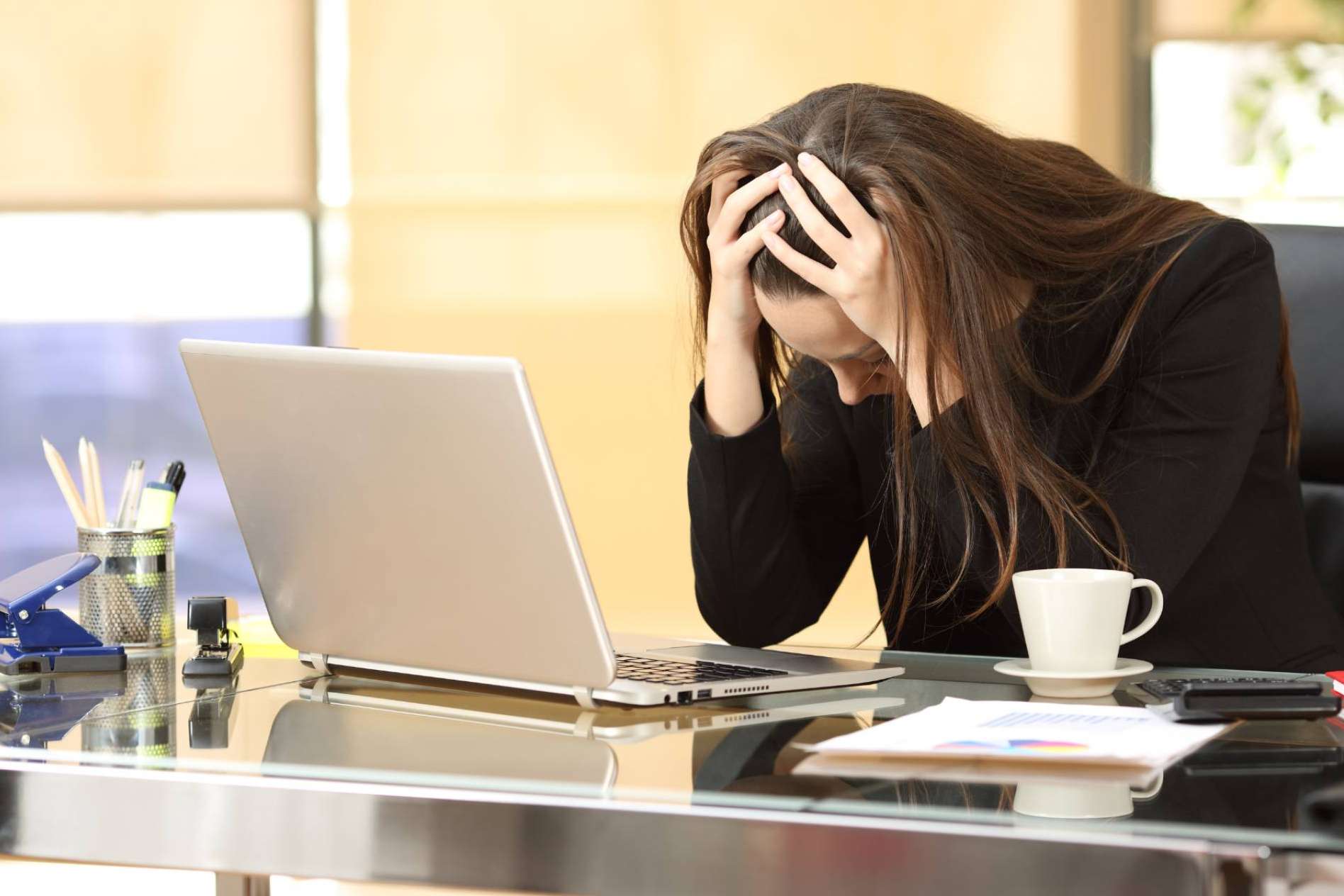 Miles de empresas en Colombia en riesgo de pagar impuestos sobre el total de sus ingresos debido a un pequeño error