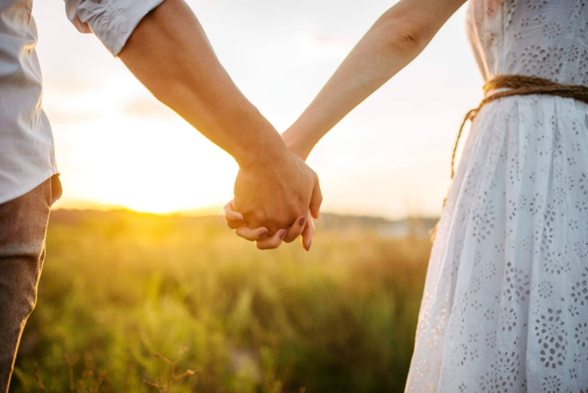 Por qué algunas parejas que se aman no consiguen entenderse, claves desde la psicología relacional